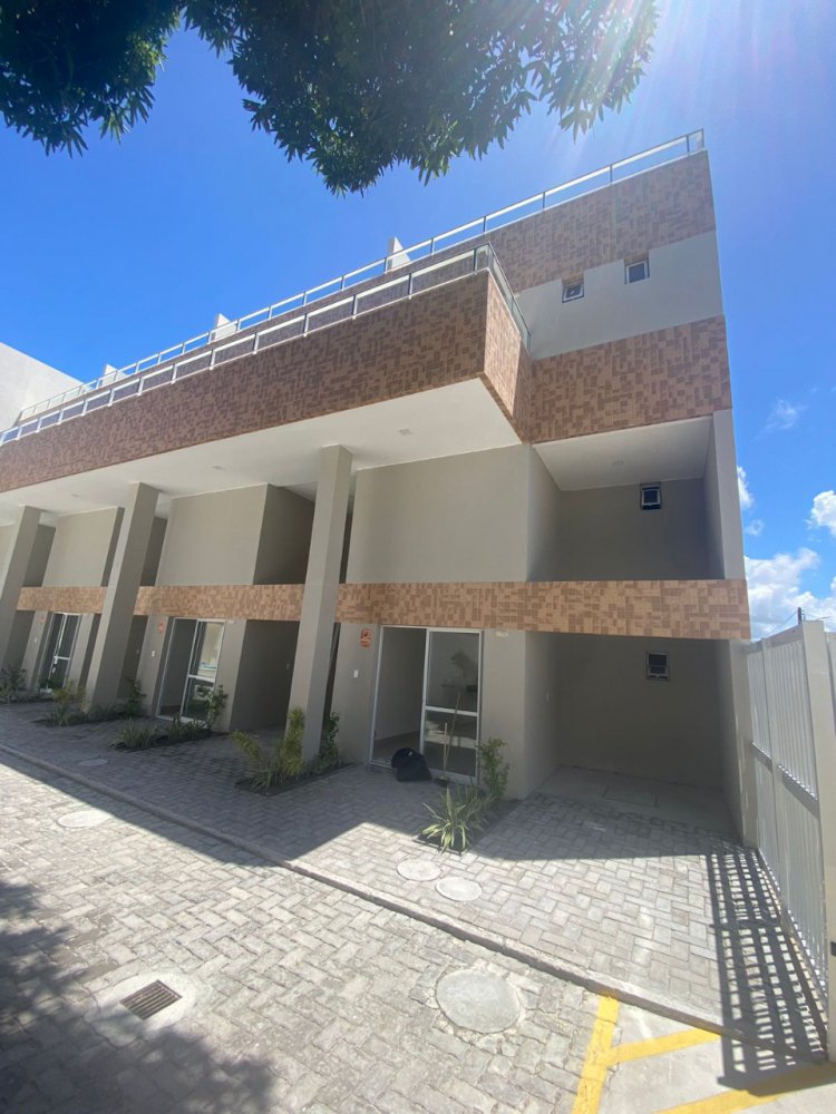 Apartamento - Venda - Vilas do Atlntico - Lauro de Freitas - BA